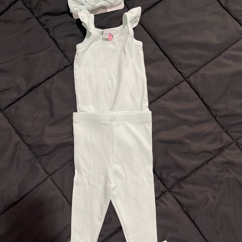 Baby girl outfit